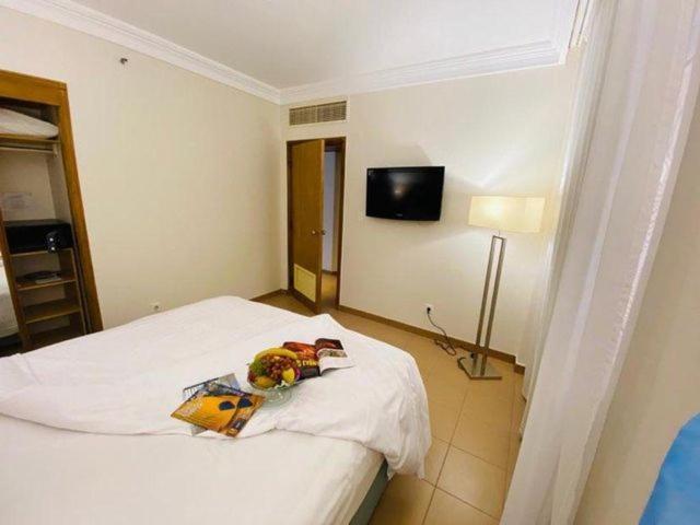 & Serviced By Marriott Apartmanhotel Gurdaka